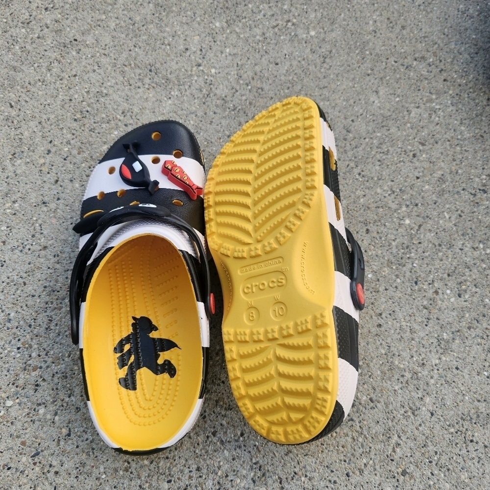 New Crocs McDonald's Sandals Women's Size 8 & 9 - Picture 8 of 14